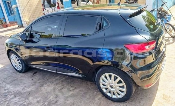 Buy Used Renault Clio Other Car in Dakar in Dakar Buy Used Renault Clio Other Car in Dakar in Dakar