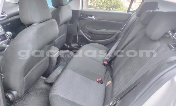 Dieundeu Occasion Peugeot 308 White Auto in Dakar in Dakar Dieundeu Occasion Peugeot 308 White Auto in Dakar in Dakar