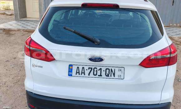 Buy Used Ford Focus (North America) White Car in Dakar in Dakar Buy Used Ford Focus (North America) White Car in Dakar in Dakar