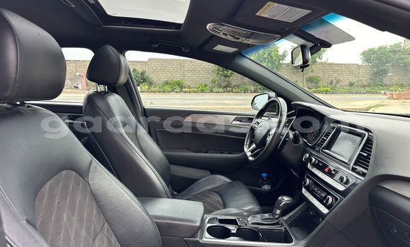 Buy Import Hyundai Sonata Silver Car in Dakar in Dakar Buy Import Hyundai Sonata Silver Car in Dakar in Dakar