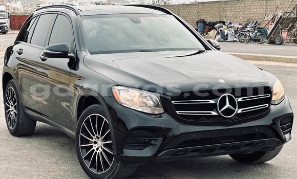 Acheter Import Voiture Mercedes‒Benz GLC Noir à Dakar, Dakar Acheter Import Voiture Mercedes‒Benz GLC Noir à Dakar, Dakar
