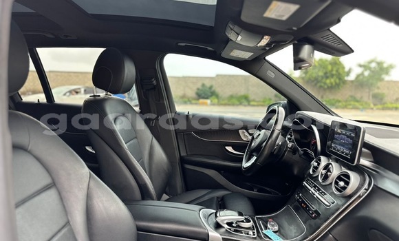 Acheter Import Voiture Mercedes‒Benz GLC Noir à Dakar, Dakar Acheter Import Voiture Mercedes‒Benz GLC Noir à Dakar, Dakar