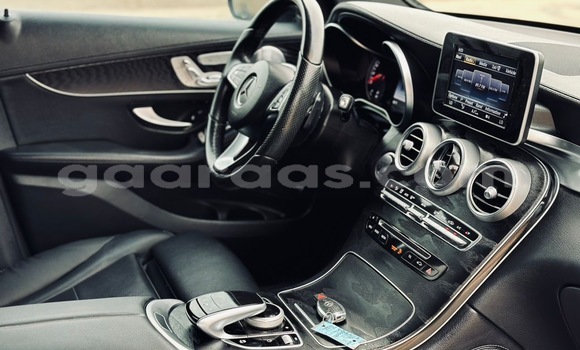 Acheter Import Voiture Mercedes‒Benz GLC Noir à Dakar, Dakar Acheter Import Voiture Mercedes‒Benz GLC Noir à Dakar, Dakar