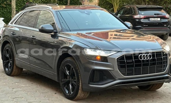 Buy Import Audi Q8 Green Car in Dakar in Dakar Buy Import Audi Q8 Green Car in Dakar in Dakar