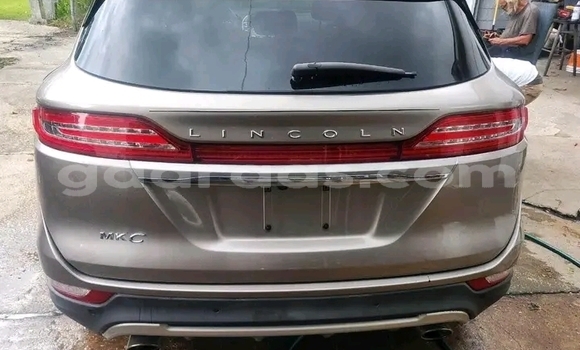 Buy Import Lincoln MKC Beige Car in Dakar in Dakar Buy Import Lincoln MKC Beige Car in Dakar in Dakar