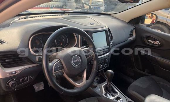 Buy Used Jeep Cherokee Red Car in Dakar in Dakar Buy Used Jeep Cherokee Red Car in Dakar in Dakar