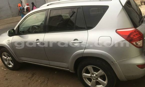 Buy Used Toyota RAV4 Silver Car in Dakar in Dakar Buy Used Toyota RAV4 Silver Car in Dakar in Dakar