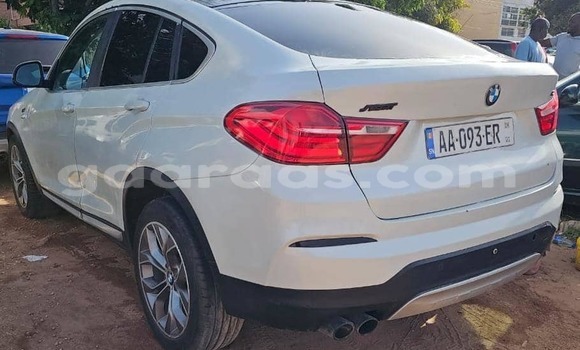 Acheter Occasion Voiture BMW X4 Blanc à Dakar, Dakar Acheter Occasion Voiture BMW X4 Blanc à Dakar, Dakar