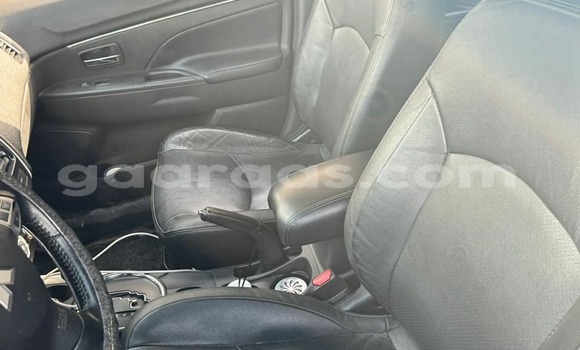 Acheter Occasion Voiture Mitsubishi RVR Blanc à Dahra, Louga Acheter Occasion Voiture Mitsubishi RVR Blanc à Dahra, Louga