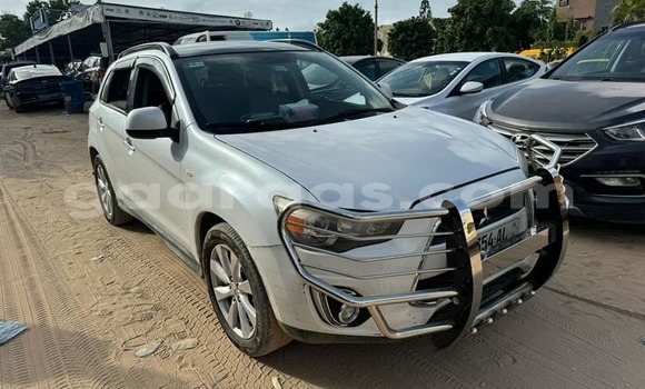 Acheter Occasion Voiture Mitsubishi RVR Blanc à Dahra, Louga Acheter Occasion Voiture Mitsubishi RVR Blanc à Dahra, Louga