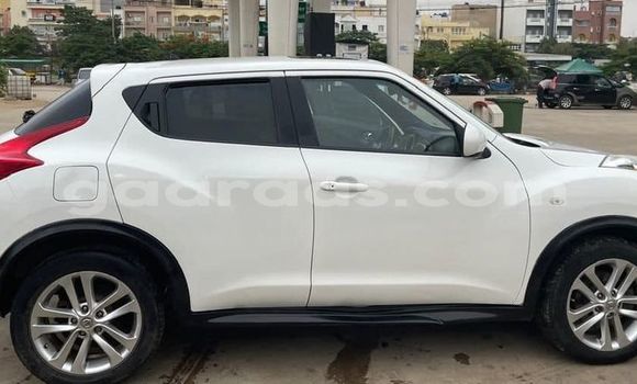 Buy Used Nissan Juke White Car in Dakar in Dakar Buy Used Nissan Juke White Car in Dakar in Dakar