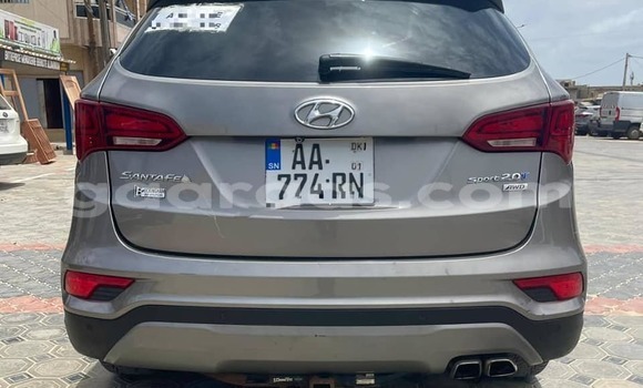 Acheter Occasion Voiture Hyundai Santa Fe Autre à Dakar, Dakar Acheter Occasion Voiture Hyundai Santa Fe Autre à Dakar, Dakar