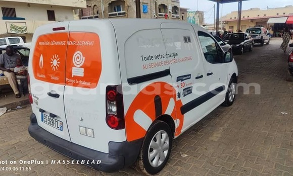 Buy Used Peugeot Partner White Car in Dakar in Dakar Buy Used Peugeot Partner White Car in Dakar in Dakar