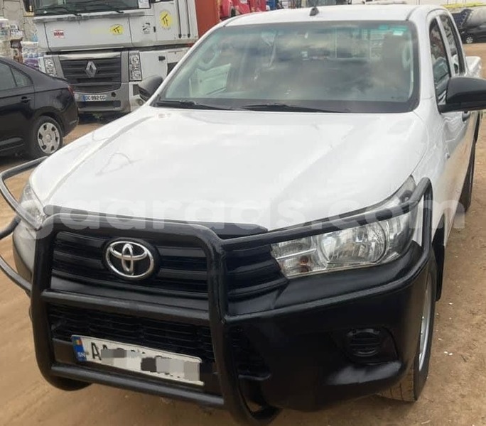 Big with watermark toyota hilux dakar dakar 22374