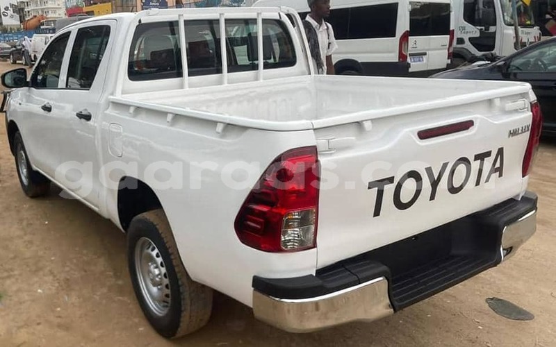 Big with watermark toyota hilux dakar dakar 22374