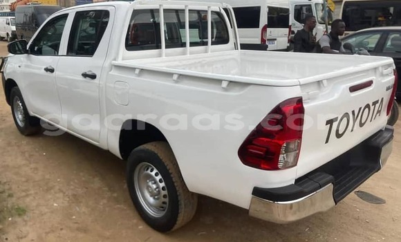 Acheter Occasion Voiture Toyota Hilux Blanc à Dakar, Dakar Acheter Occasion Voiture Toyota Hilux Blanc à Dakar, Dakar