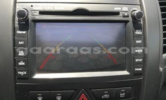 Acheter Occasion Voiture Kia Sorento Blanc à Dakar, Dakar Acheter Occasion Voiture Kia Sorento Blanc à Dakar, Dakar