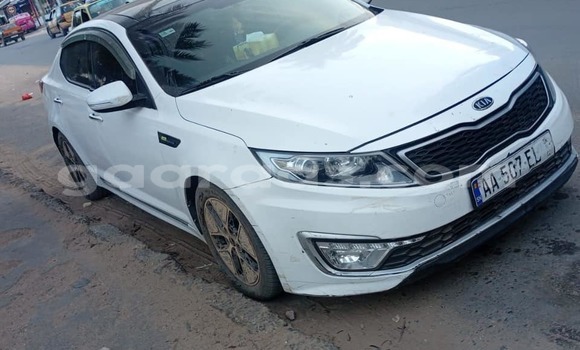 Acheter Occasion Voiture Kia Optima Blanc à Dakar, Dakar Acheter Occasion Voiture Kia Optima Blanc à Dakar, Dakar