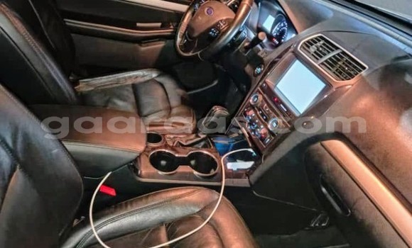 Acheter Occasion Voiture Ford Explorer Blanc à Dakar, Dakar Acheter Occasion Voiture Ford Explorer Blanc à Dakar, Dakar