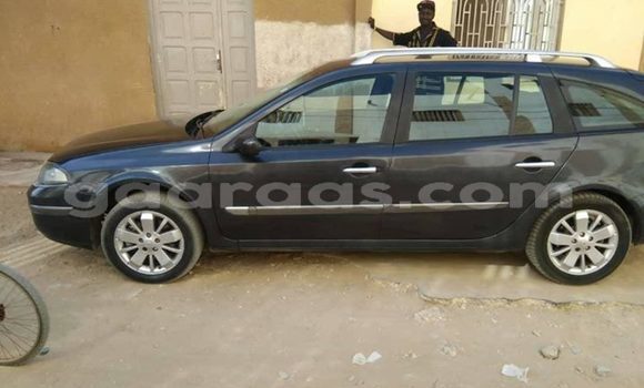 Acheter Occasion Voiture Renault Laguna Noir à Dakar, Dakar Acheter Occasion Voiture Renault Laguna Noir à Dakar, Dakar