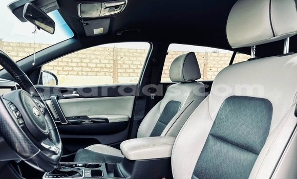 Buy Used Kia Sportage Other Car in Dakar in Dakar Buy Used Kia Sportage Other Car in Dakar in Dakar