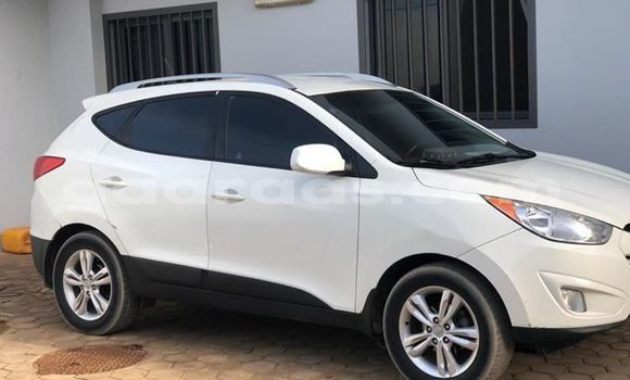 Acheter Occasion Voiture Hyundai ix35 Blanc à Dakar, Dakar Acheter Occasion Voiture Hyundai ix35 Blanc à Dakar, Dakar