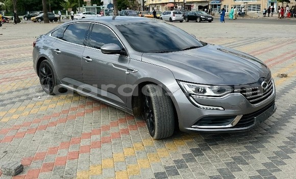 Dieundeu Occasion Renault Talisman Silver Auto in Dakar in Dakar Dieundeu Occasion Renault Talisman Silver Auto in Dakar in Dakar