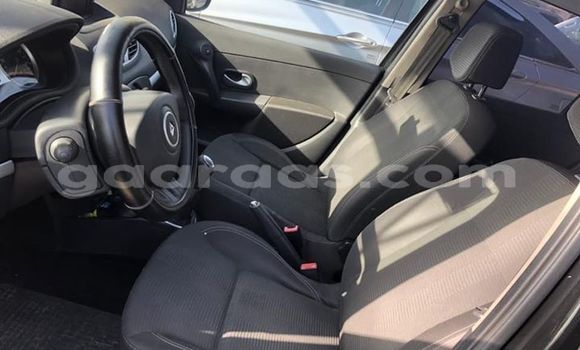 Acheter Occasion Voiture Renault Clio Noir à Dakar, Dakar Acheter Occasion Voiture Renault Clio Noir à Dakar, Dakar