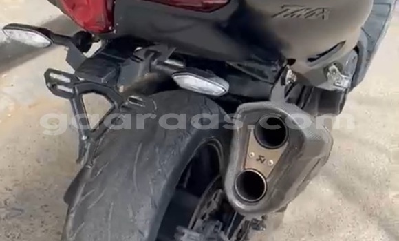 Dieundeu Imported Yamaha TMAX Silver Bike in Dakar in Dakar Dieundeu Imported Yamaha TMAX Silver Bike in Dakar in Dakar