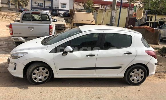 Acheter Occasion Voiture Peugeot 308 Blanc à Dakar, Dakar Acheter Occasion Voiture Peugeot 308 Blanc à Dakar, Dakar