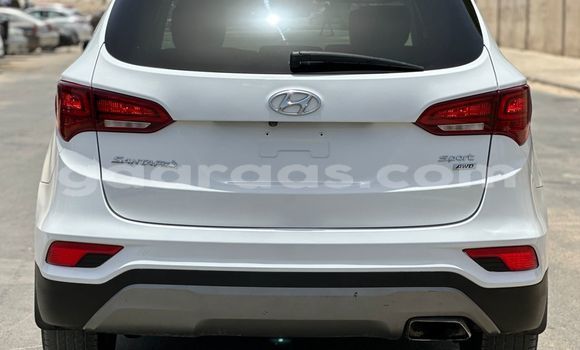 Buy Import Hyundai Santa Fe White Car in Dakar in Dakar Buy Import Hyundai Santa Fe White Car in Dakar in Dakar