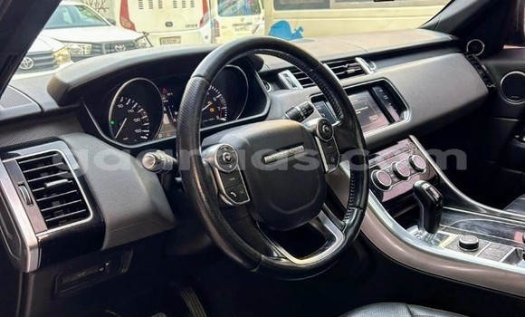 Dieundeu Occasion Land Rover Range Rover Sport Silver Auto in Dakar in Dakar Dieundeu Occasion Land Rover Range Rover Sport Silver Auto in Dakar in Dakar