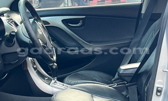 Dieundeu Occasion Hyundai Elantra Silver Auto in Dakar in Dakar Dieundeu Occasion Hyundai Elantra Silver Auto in Dakar in Dakar