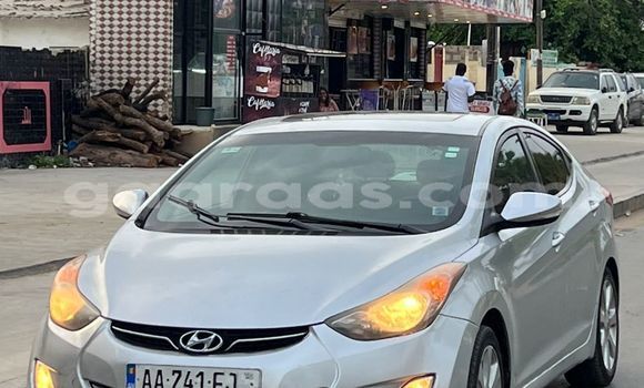 Dieundeu Occasion Hyundai Elantra Silver Auto in Dakar in Dakar Dieundeu Occasion Hyundai Elantra Silver Auto in Dakar in Dakar