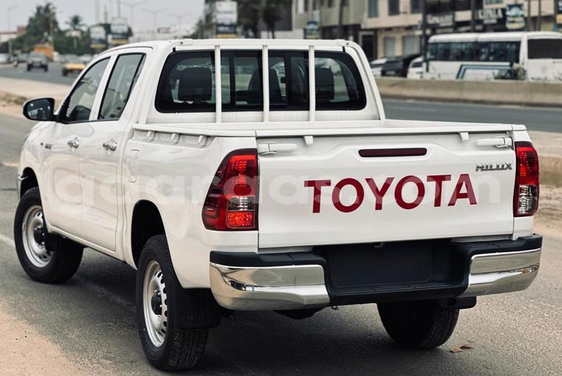 Big with watermark toyota hilux dakar dakar 22469