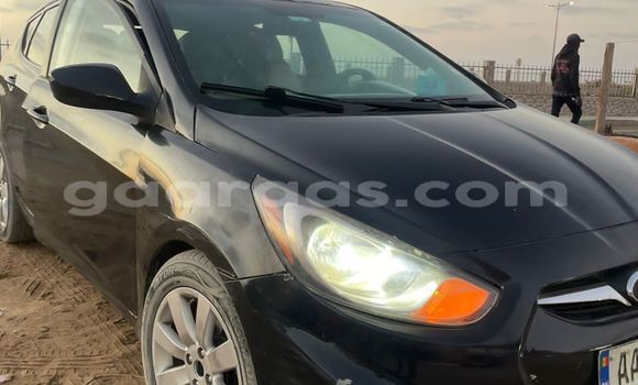 Acheter Occasion Voiture Hyundai Accent Noir à Dakar, Dakar Acheter Occasion Voiture Hyundai Accent Noir à Dakar, Dakar
