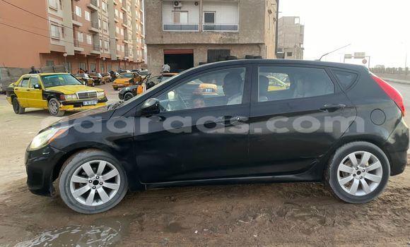 Acheter Occasion Voiture Hyundai Accent Noir à Dakar, Dakar Acheter Occasion Voiture Hyundai Accent Noir à Dakar, Dakar