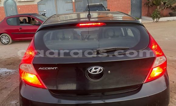 Acheter Occasion Voiture Hyundai Accent Noir à Dakar, Dakar Acheter Occasion Voiture Hyundai Accent Noir à Dakar, Dakar
