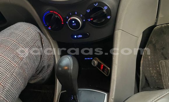 Acheter Occasion Voiture Hyundai Accent Noir à Dakar, Dakar Acheter Occasion Voiture Hyundai Accent Noir à Dakar, Dakar