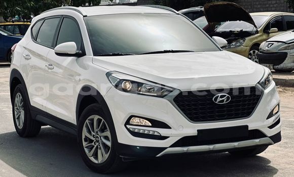 Buy Import Hyundai Tucson White Car in Dakar in Dakar Buy Import Hyundai Tucson White Car in Dakar in Dakar