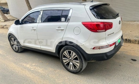 Acheter Occasion Voiture Kia Sportage Blanc à Dakar, Dakar Acheter Occasion Voiture Kia Sportage Blanc à Dakar, Dakar