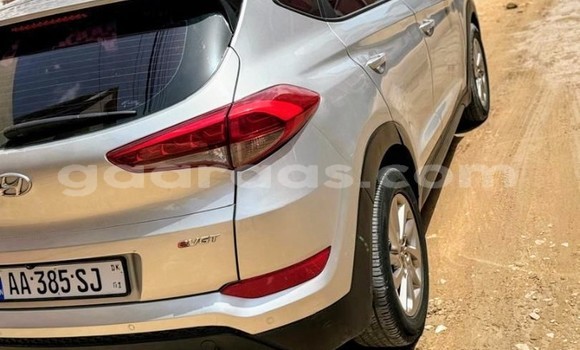 Buy Used Hyundai Tucson Silver Car in Dakar in Dakar Buy Used Hyundai Tucson Silver Car in Dakar in Dakar