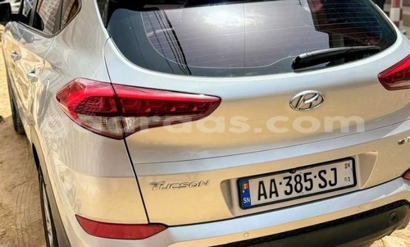 Buy Used Hyundai Tucson Silver Car in Dakar in Dakar Buy Used Hyundai Tucson Silver Car in Dakar in Dakar