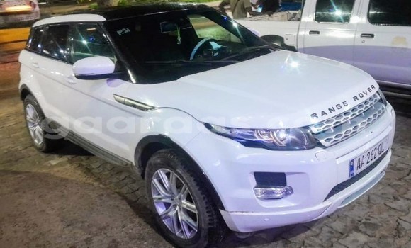 Acheter Occasion Voiture Land Rover Range Rover Evoque Blanc à Dakar, Dakar Acheter Occasion Voiture Land Rover Range Rover Evoque Blanc à Dakar, Dakar