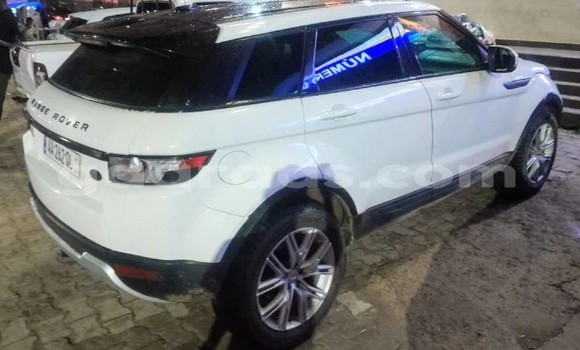 Acheter Occasion Voiture Land Rover Range Rover Evoque Blanc à Dakar, Dakar Acheter Occasion Voiture Land Rover Range Rover Evoque Blanc à Dakar, Dakar