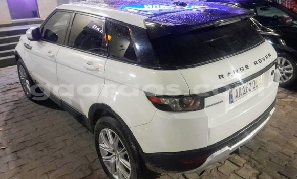 Acheter Occasion Voiture Land Rover Range Rover Evoque Blanc à Dakar, Dakar Acheter Occasion Voiture Land Rover Range Rover Evoque Blanc à Dakar, Dakar