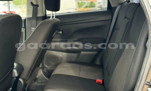 Buy Import Mitsubishi Outlander Black Car in Dakar in Dakar Buy Import Mitsubishi Outlander Black Car in Dakar in Dakar