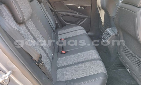 Dieundeu Occasion Peugeot 3008 Silver Auto in Bambey in Diourbel Dieundeu Occasion Peugeot 3008 Silver Auto in Bambey in Diourbel