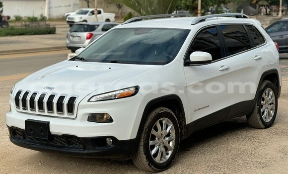 Acheter Occasion Voiture Jeep Cherokee Blanc à Dakar, Dakar Acheter Occasion Voiture Jeep Cherokee Blanc à Dakar, Dakar