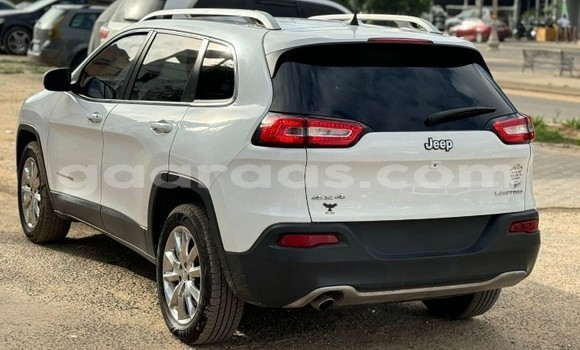 Acheter Occasion Voiture Jeep Cherokee Blanc à Dakar, Dakar Acheter Occasion Voiture Jeep Cherokee Blanc à Dakar, Dakar